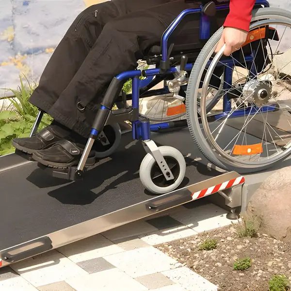 Roll-A-Ramp Rampe