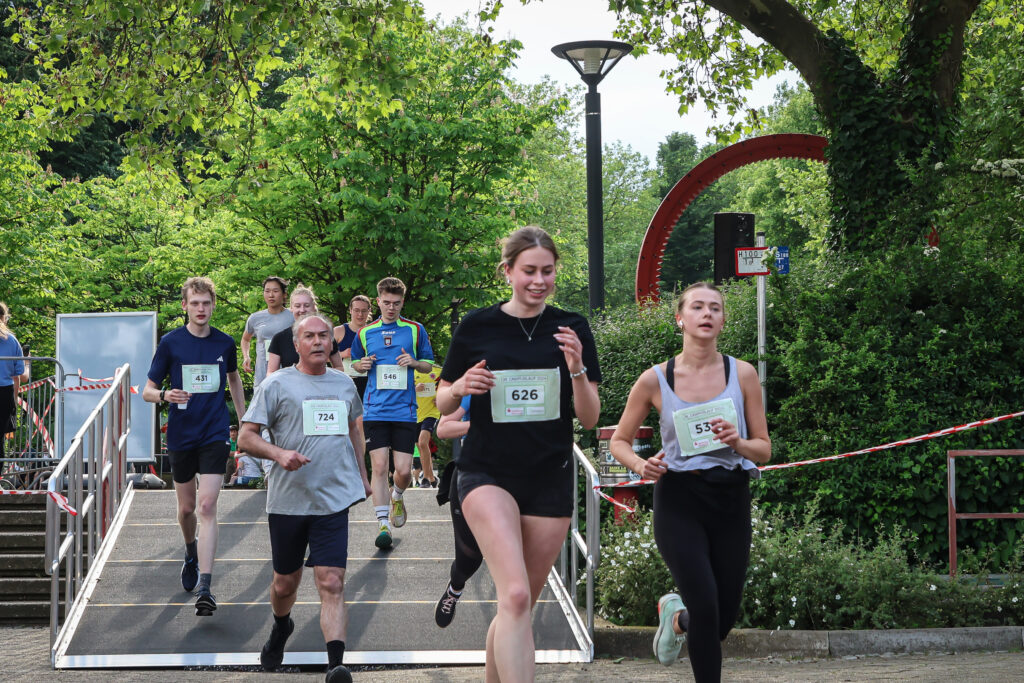 Barrierefreie Rollstuhlrampe am Campuslauf TU Dortmund