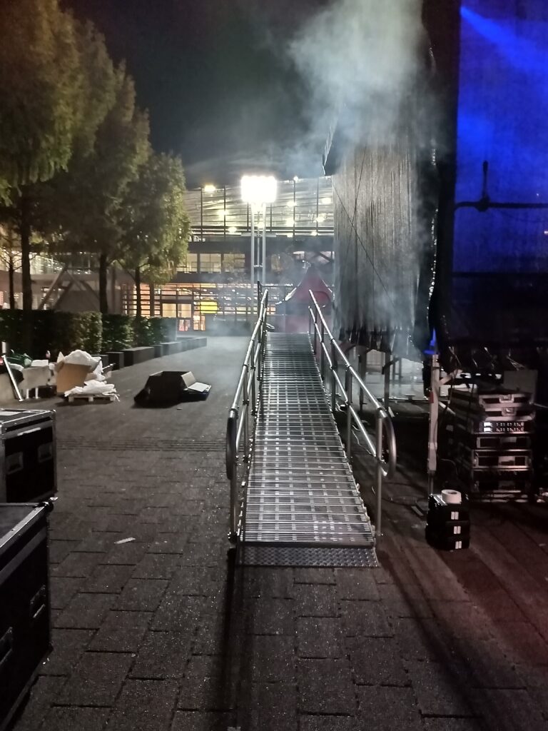 Barrierefreie Rollstuhlrampe bei AVMS