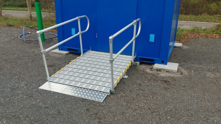 Barrierefreie Rollstuhlrampe bei Conro