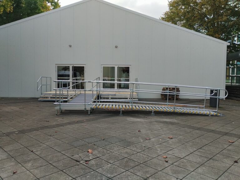Barrierefreie Rollstuhlrampe bei Germasheim